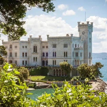 Montanelli Lejlighedshotel