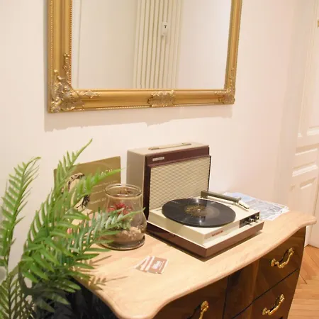 Montanelli Lejlighedshotel 4*