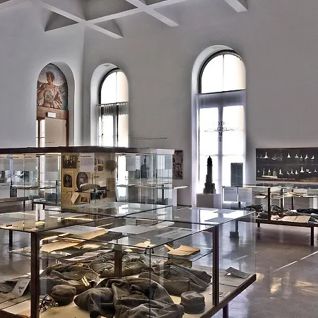 Apart Otel Montanelli 4*