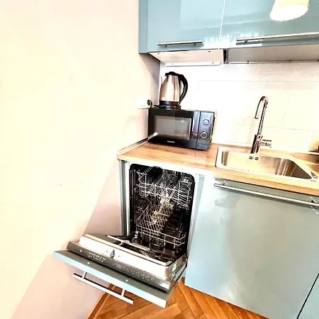 Montanelli Hotel apartamentowy