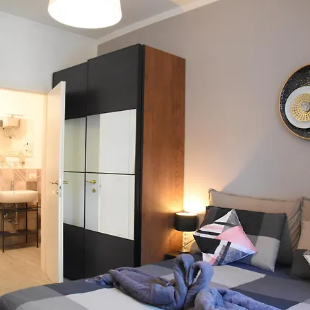 Apart Otel Montanelli 4*