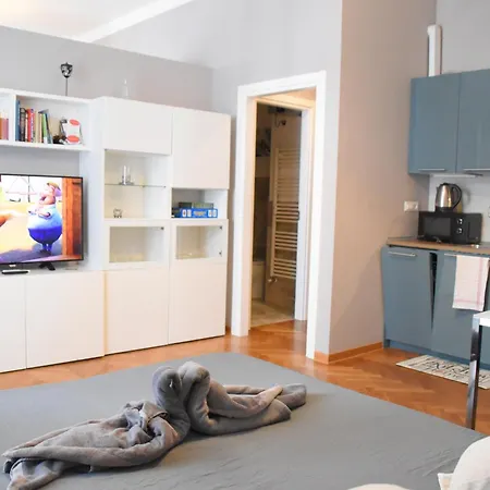 Montanelli 公寓式酒店 4*