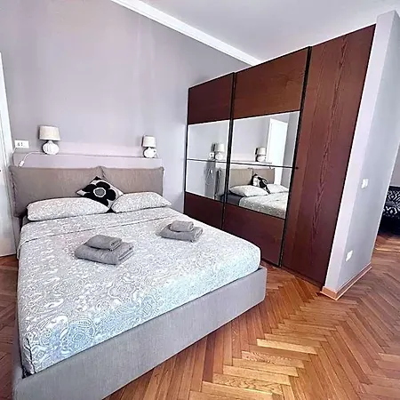 Lägenhetshotell Montanelli Trieste