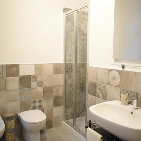 Aparthotel Montanelli 3*