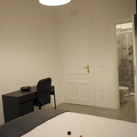 Montanelli Lägenhetshotell Trieste